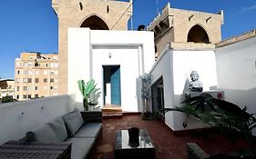 Gran Apartamento Con Vista A Las Torres De Quart